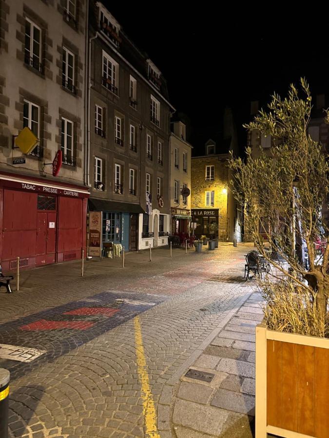 Haute Ville : Studio Ravissant غرانفيل المظهر الخارجي الصورة